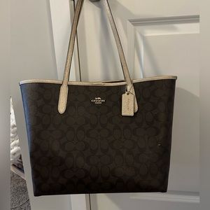 Coach tote bag